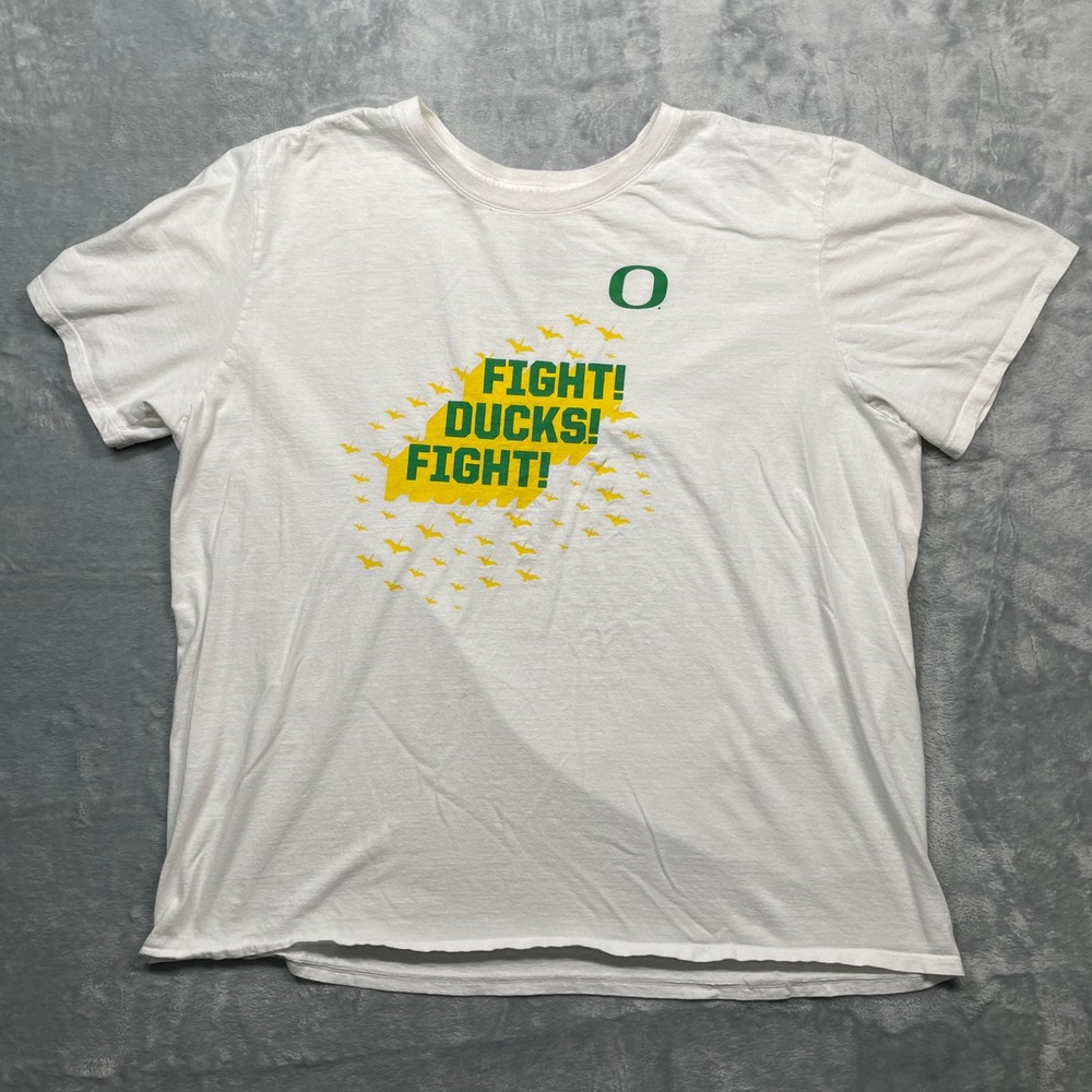 Nike Oregon Ducks T-Shirt Mens XXL White Fight Ducks Fight Athletic Cut Tee